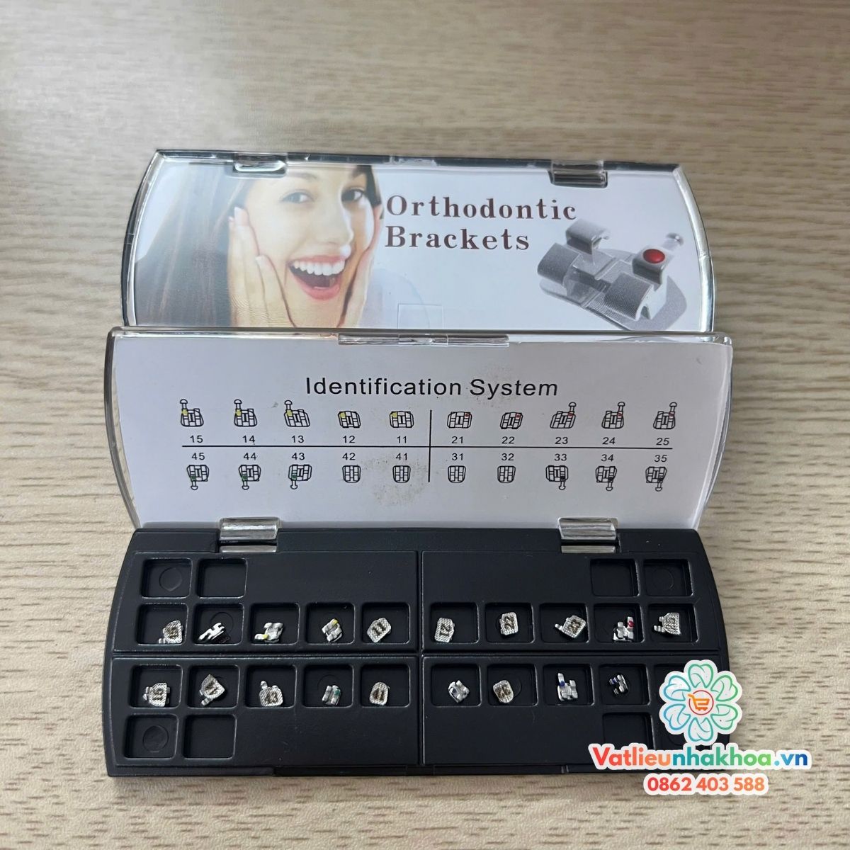 Mắc cài kim loại cô gái (MUA 5 TẶNG 1)