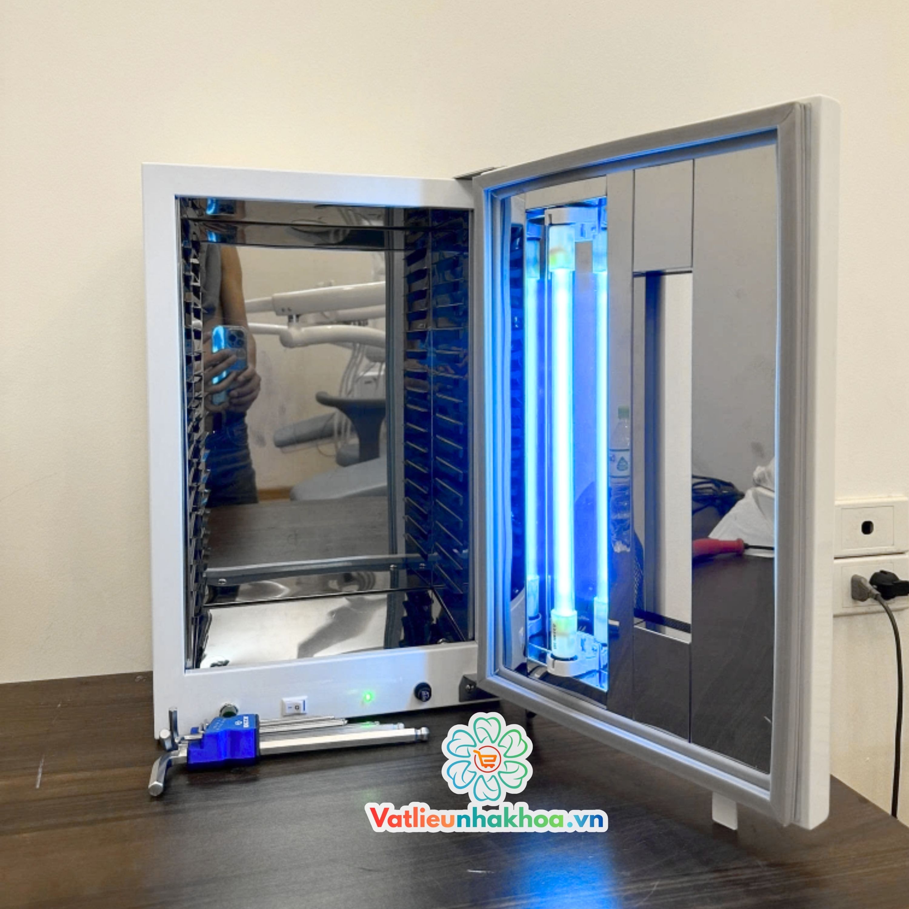 Tủ tia cực tím Đơn/Đôi