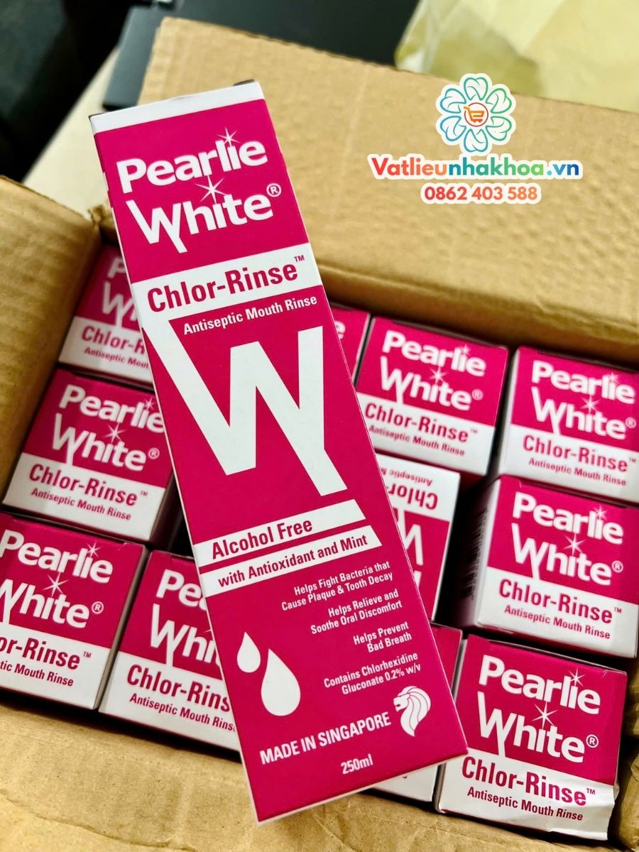 Nước súc miệng sát khuẩn Pearlie White Chlor-Rinse Mouth Rinse