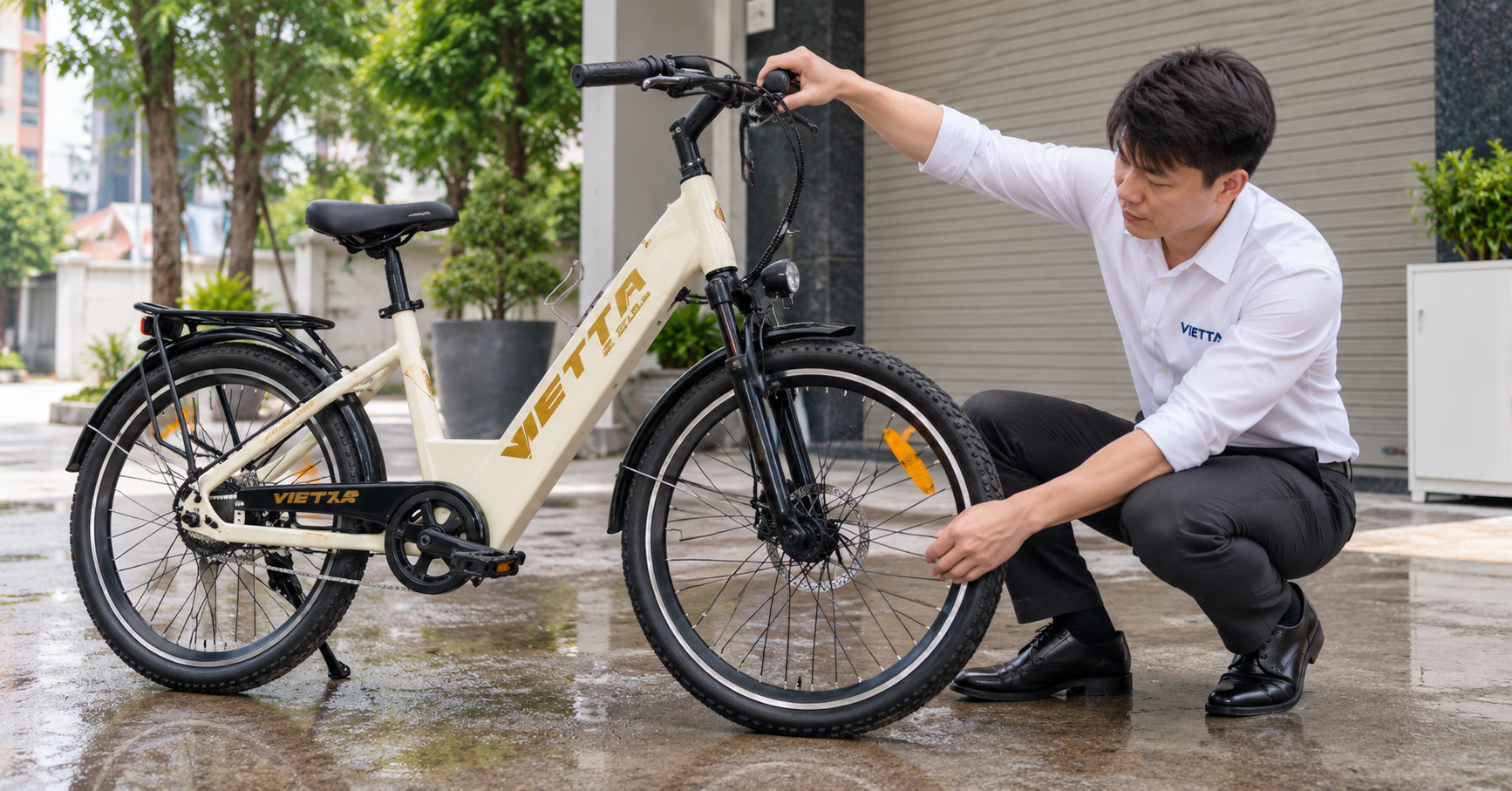 Kiểm tra phanh xe đạp trợ lực VIETTA sau khi xe bị ướt