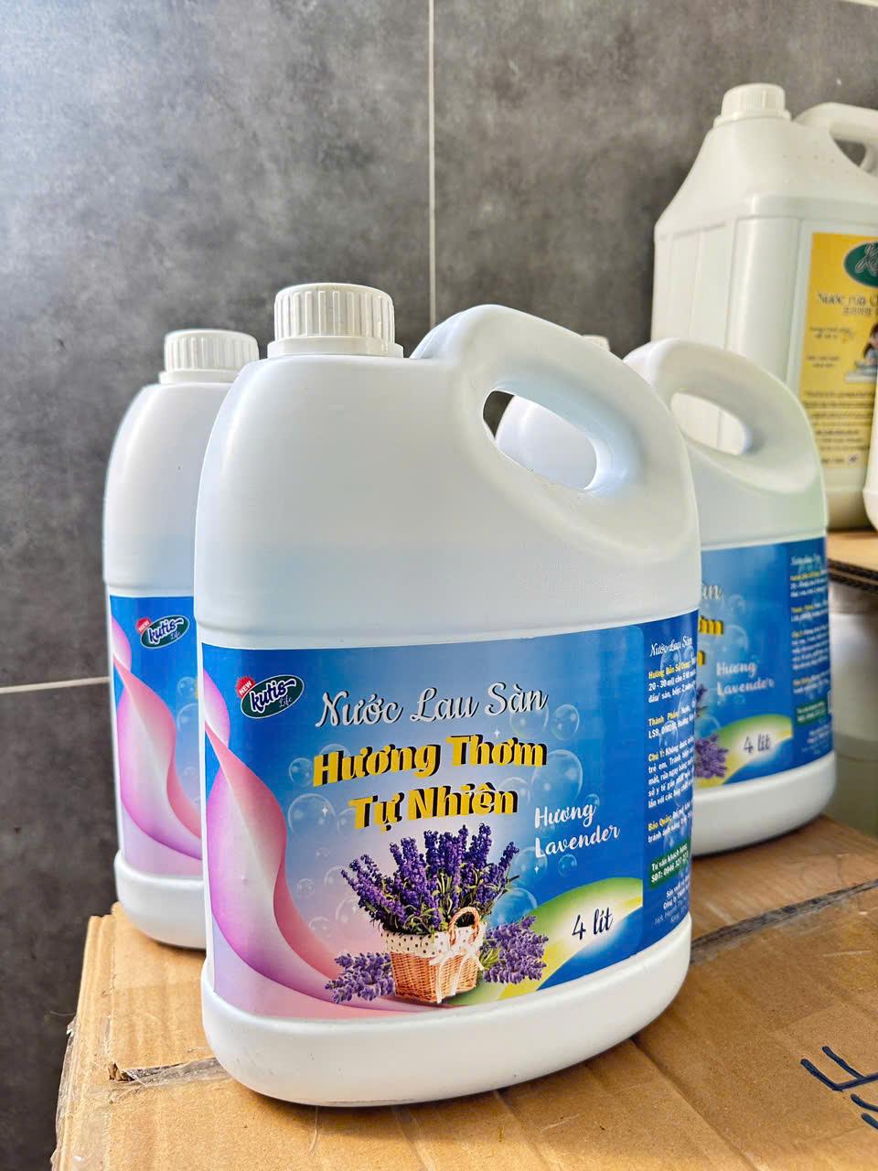 (Can 4L) NƯỚC LAU SÀN ĐA HƯƠNG TINH DẦU THIÊN NHIÊN LAU SẠCH SÀN,DIỆT KHUẨN TỐT,MANG LẠI CẢM GIÁC THƯ THÁI
