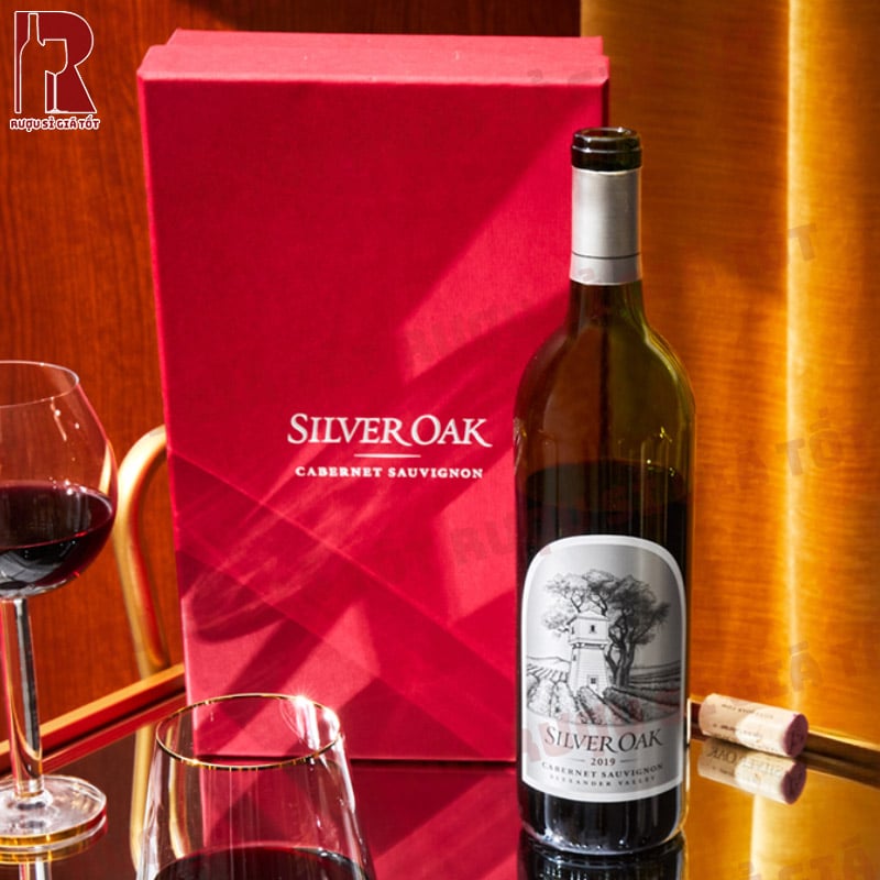 Silver Oak Alexander Valley Cabernet Sauvignon 2019