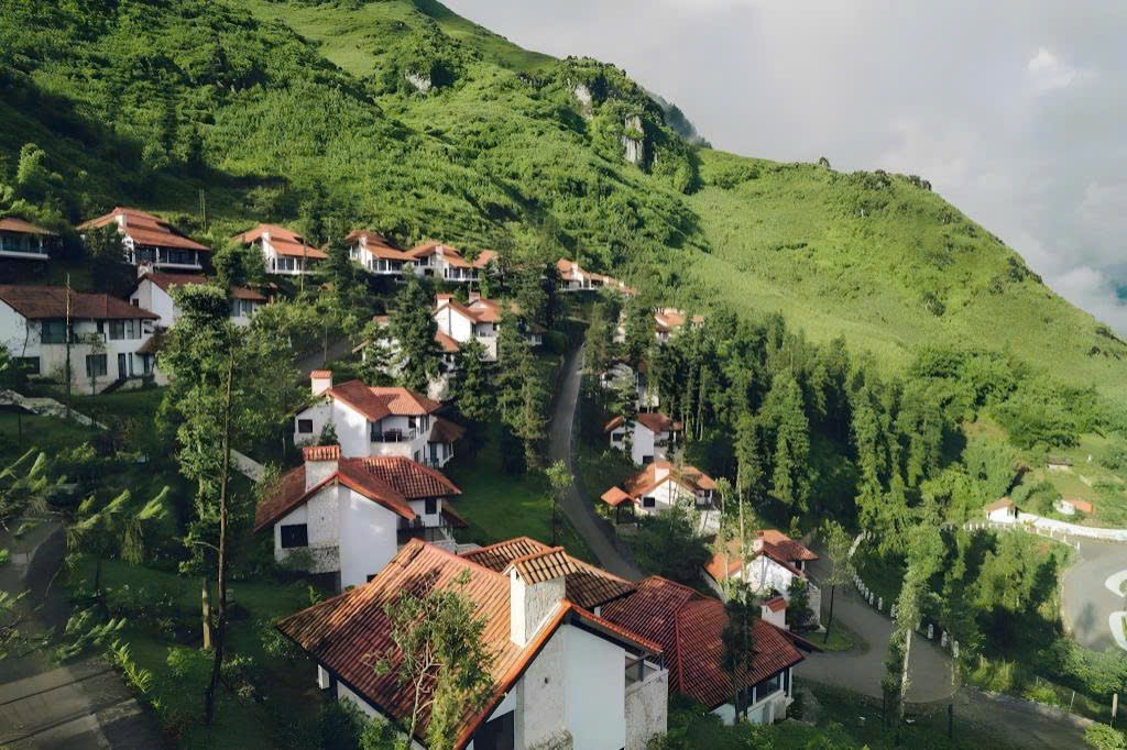 Ville de Mont Mountain Resort