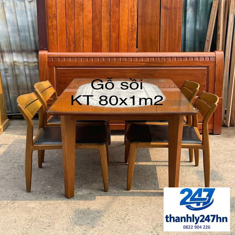 Bộ bàn 4 ghế gỗ sồi vẫn giữ được giá trị riêng của nó
