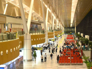Tan Son Nhat Terminal 3 inaugurated, welcomes first commercial flight