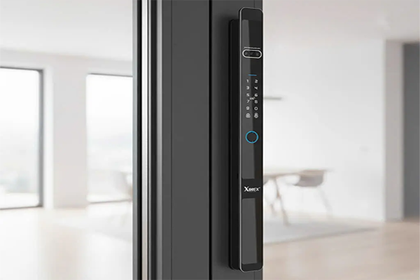 Dự án lắp đặt khóa cửa Z102 Plus tại Quận 12 Hồ Chí Minh