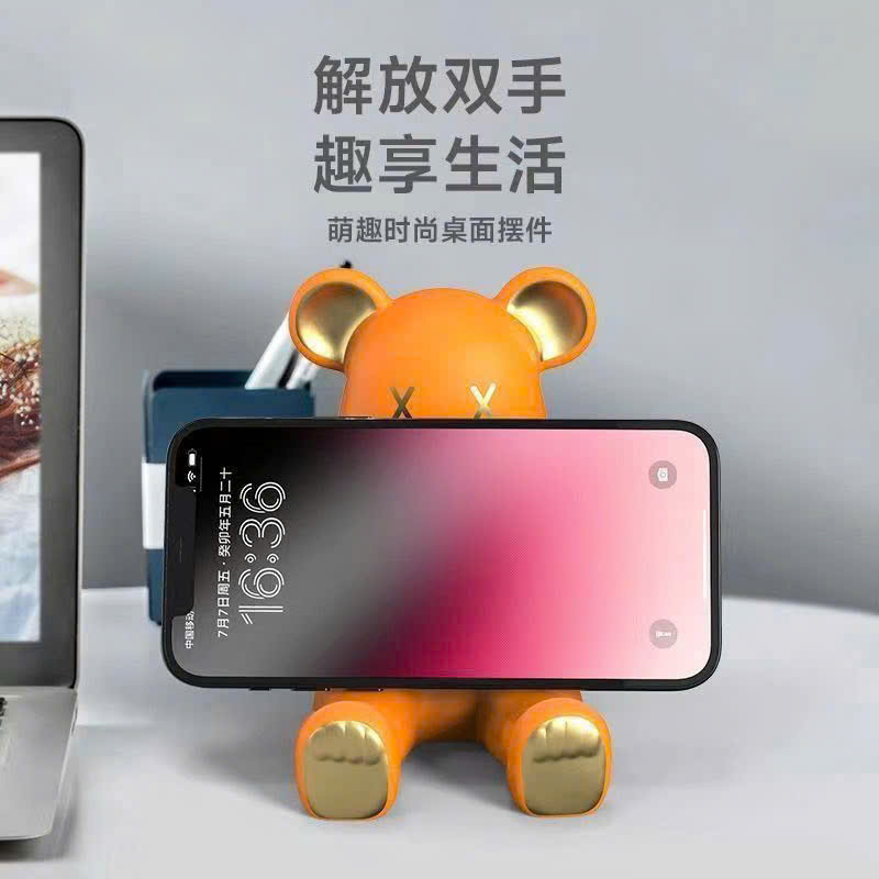 Kệ điện thoại gấu dâu