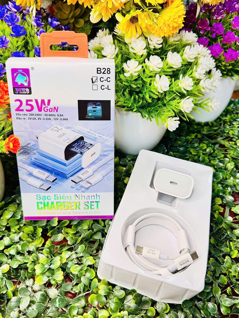 Bộ sạc TypeC-TypeC Piko B28 25w 250k cho IP 15,16  - 35w