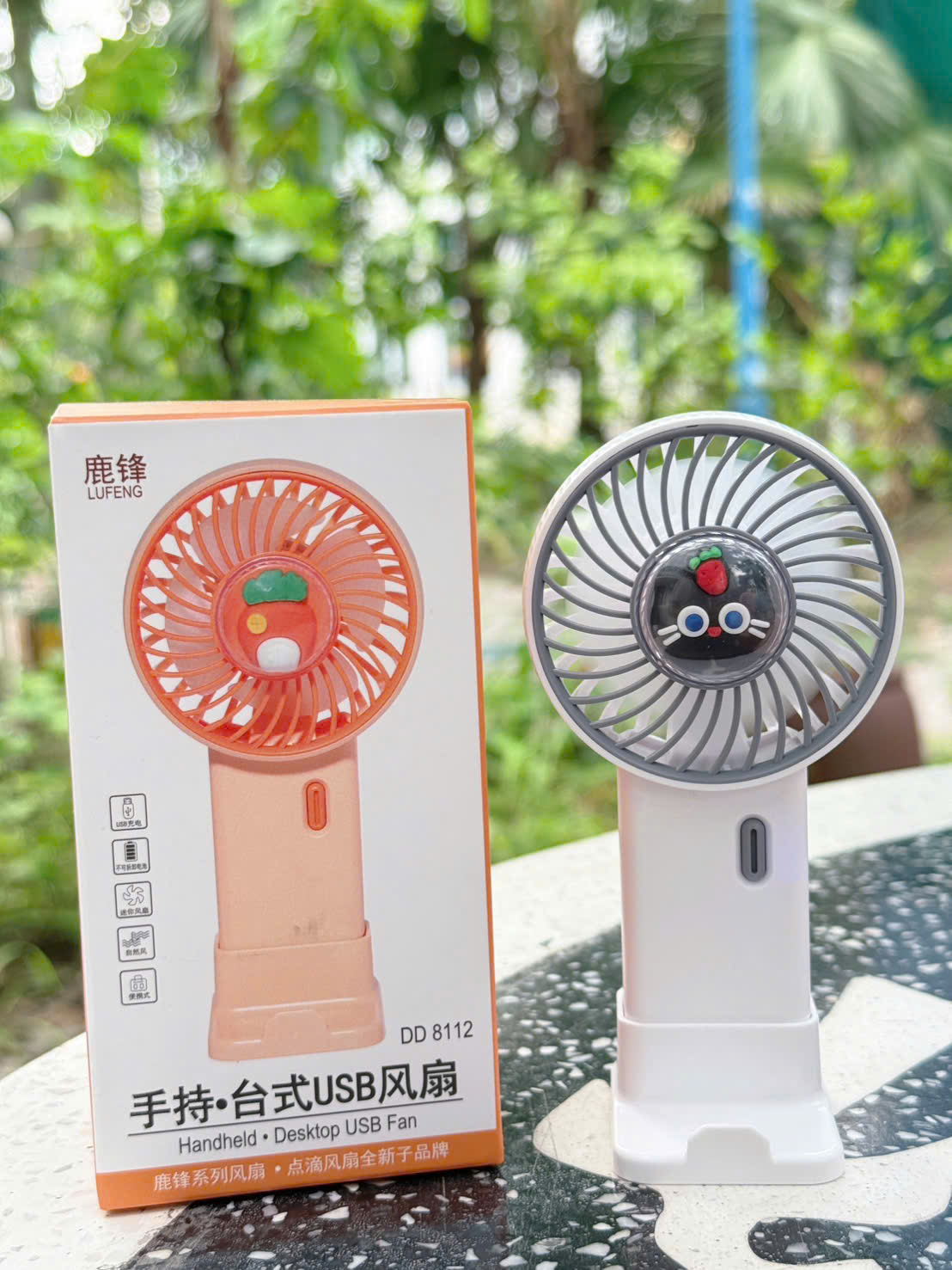 Quạt cầm tay mini 8112