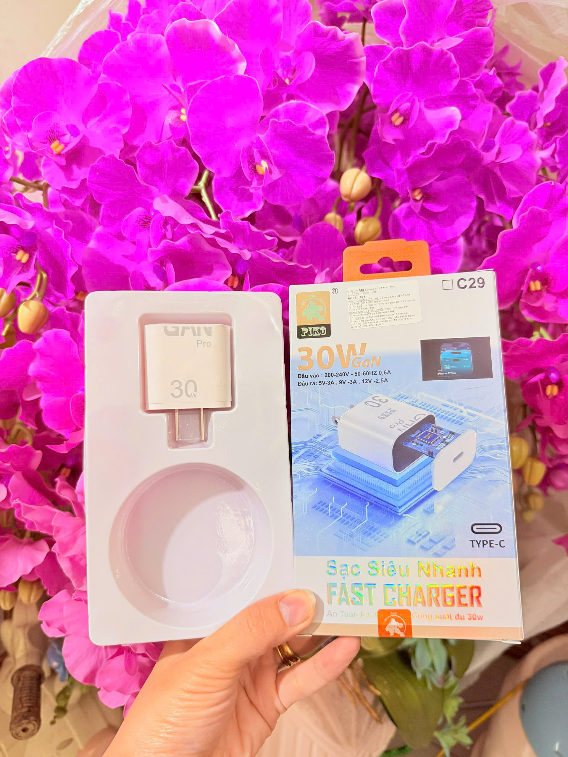 Cốc sạc TypeC Piko C29 cho IP14,15,16 - 35w 190k - cắm TypeC