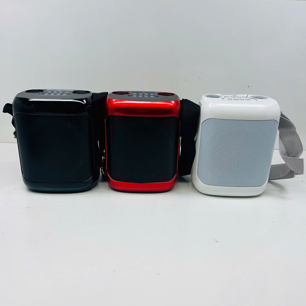 Loa Karaoke Bluetooth kèm 2 Micro hát YOSD Ys-A22