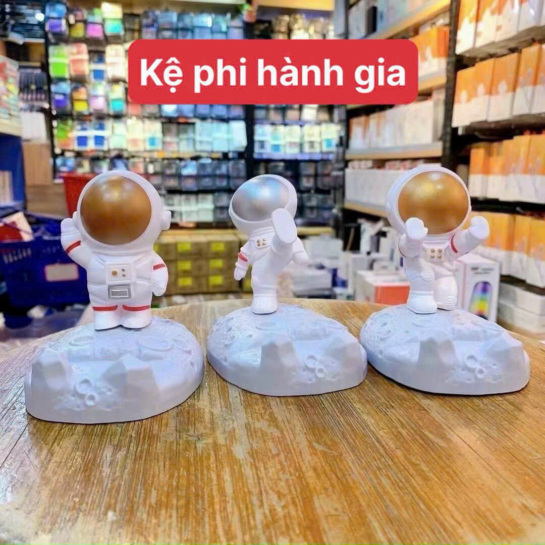 Kệ điện thoại phi hành gia
