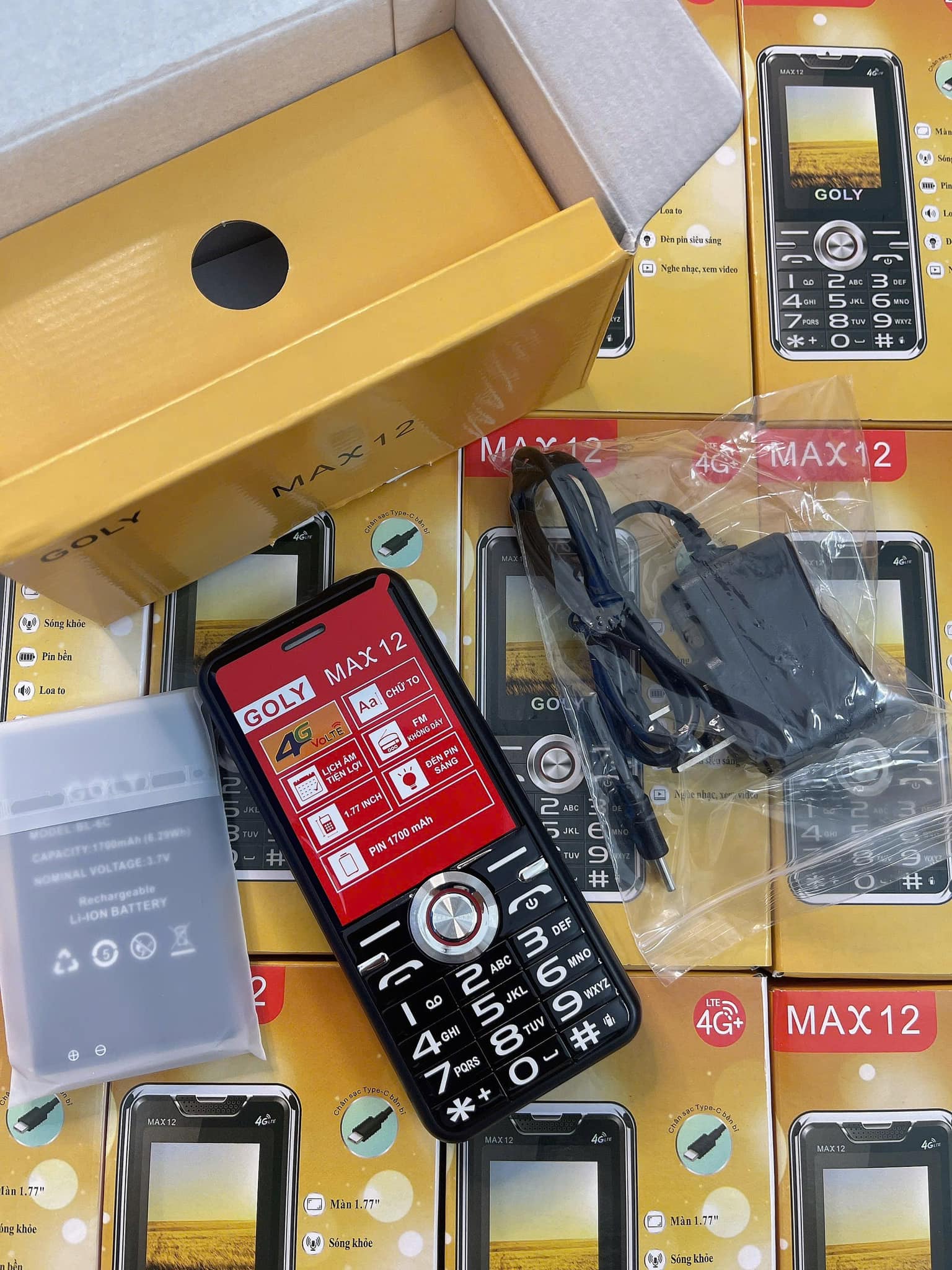 Điện thoại Goly Max 12 - Sóng 4G chuẩn