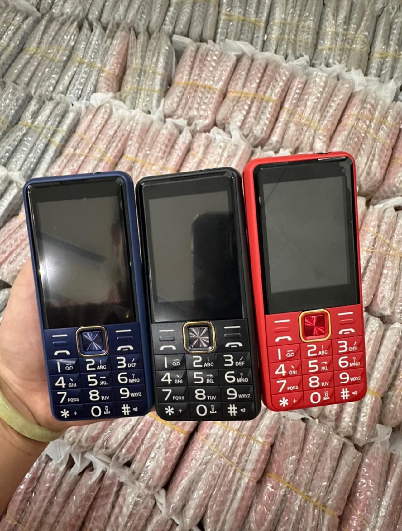 Điện thoại i33 (H11) 4G - Sóng 4G chuẩn