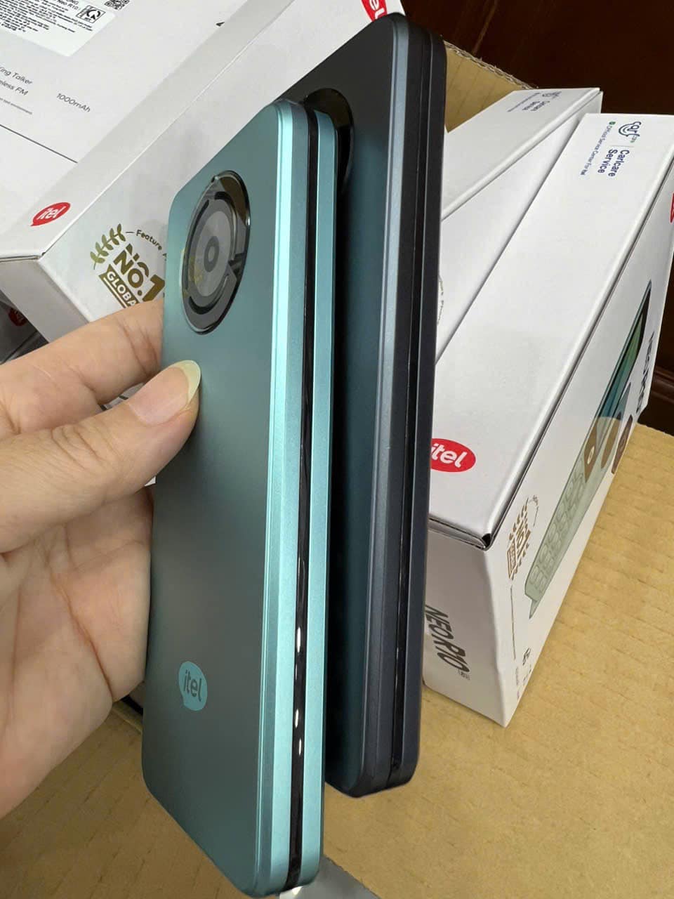 Điện thoại itel 9211 (Neo R10) 4G - Sóng 4G chuẩn