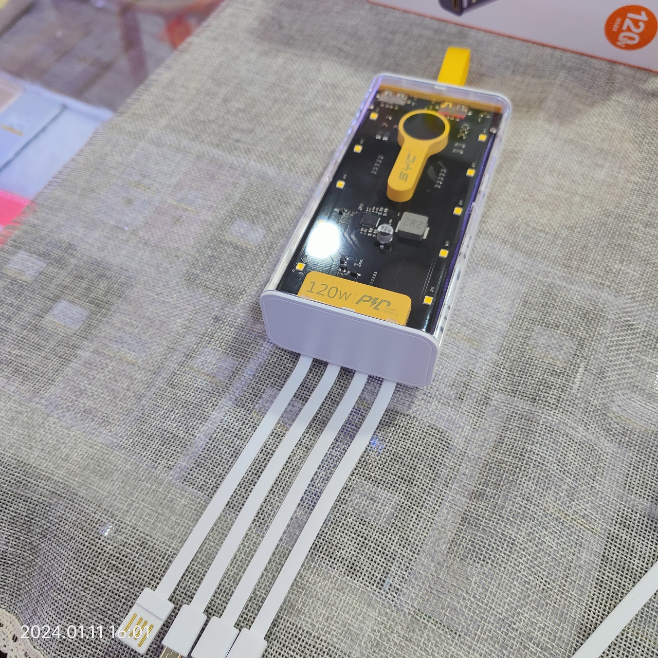 Sạc dự phòng SYC S144 trong suốt 120w