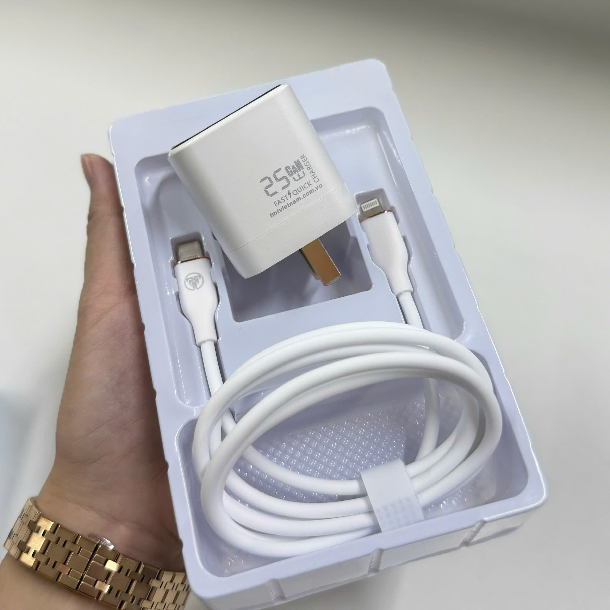 Bộ sạc TypeC-Lighting TMT C25 công nghê GAN - 20w