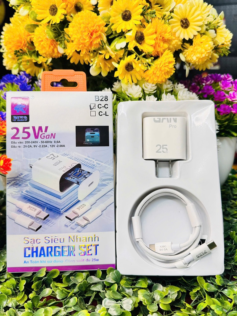 Bộ sạc TypeC-TypeC Piko B28 25w 250k cho IP 15,16  - 35w