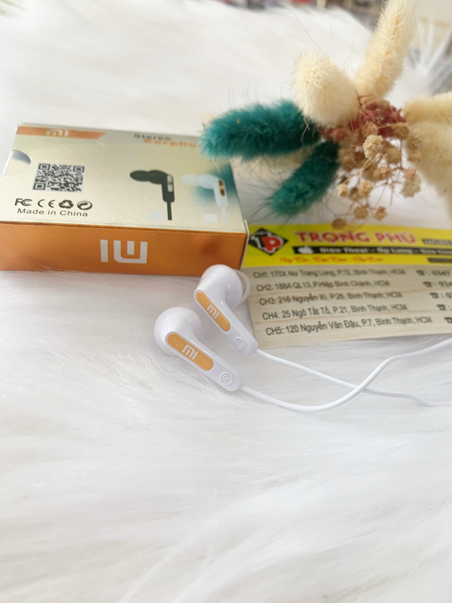 Tai nghe dây Đầu tròn xiaomi hộp giấy