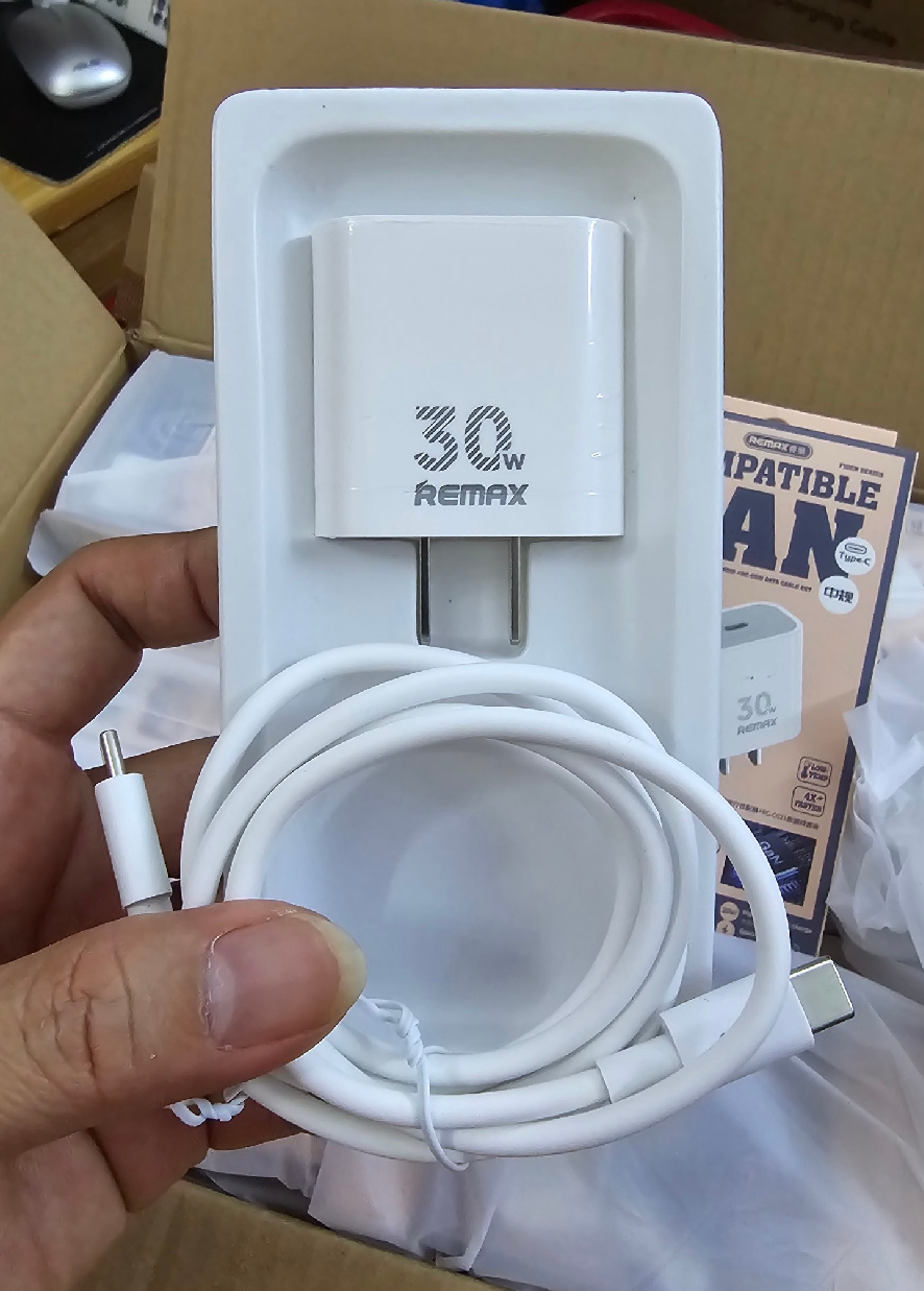 Bộ sạc TypeC-TypeC 30W Remax RP-U71 CN