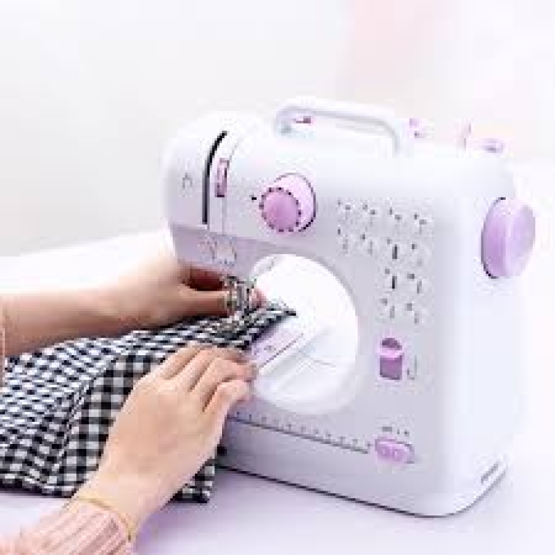 Máy May Mini Gia Đình 505 (12 Loại Khâu). (Đặt hàng trong ngày).