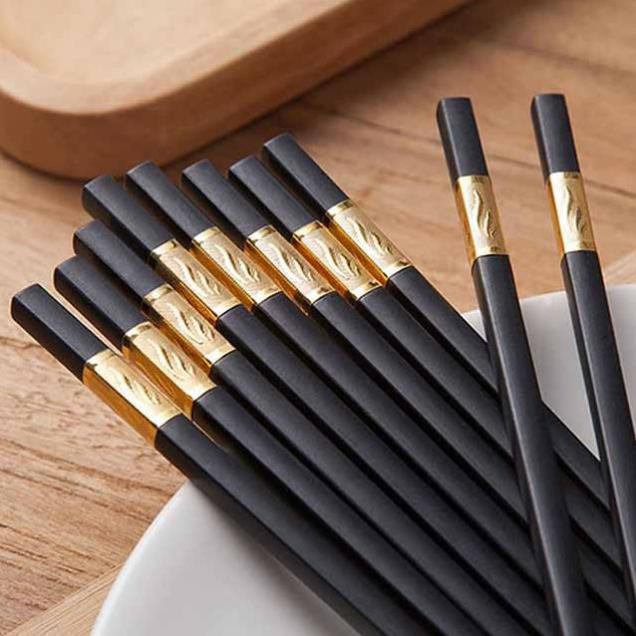 Bộ 10 Đôi Đũa Ăn Hợp Kim Đầu Bọc Vàng..