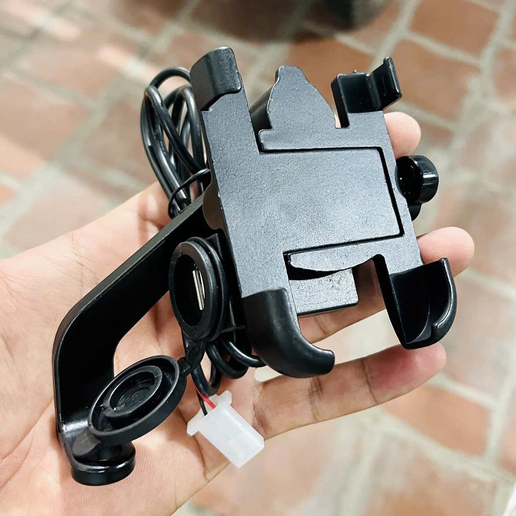 Kệ Xe máy đỡ điện thoại C2 + kèm Sạc điện thoại gắn xe máy