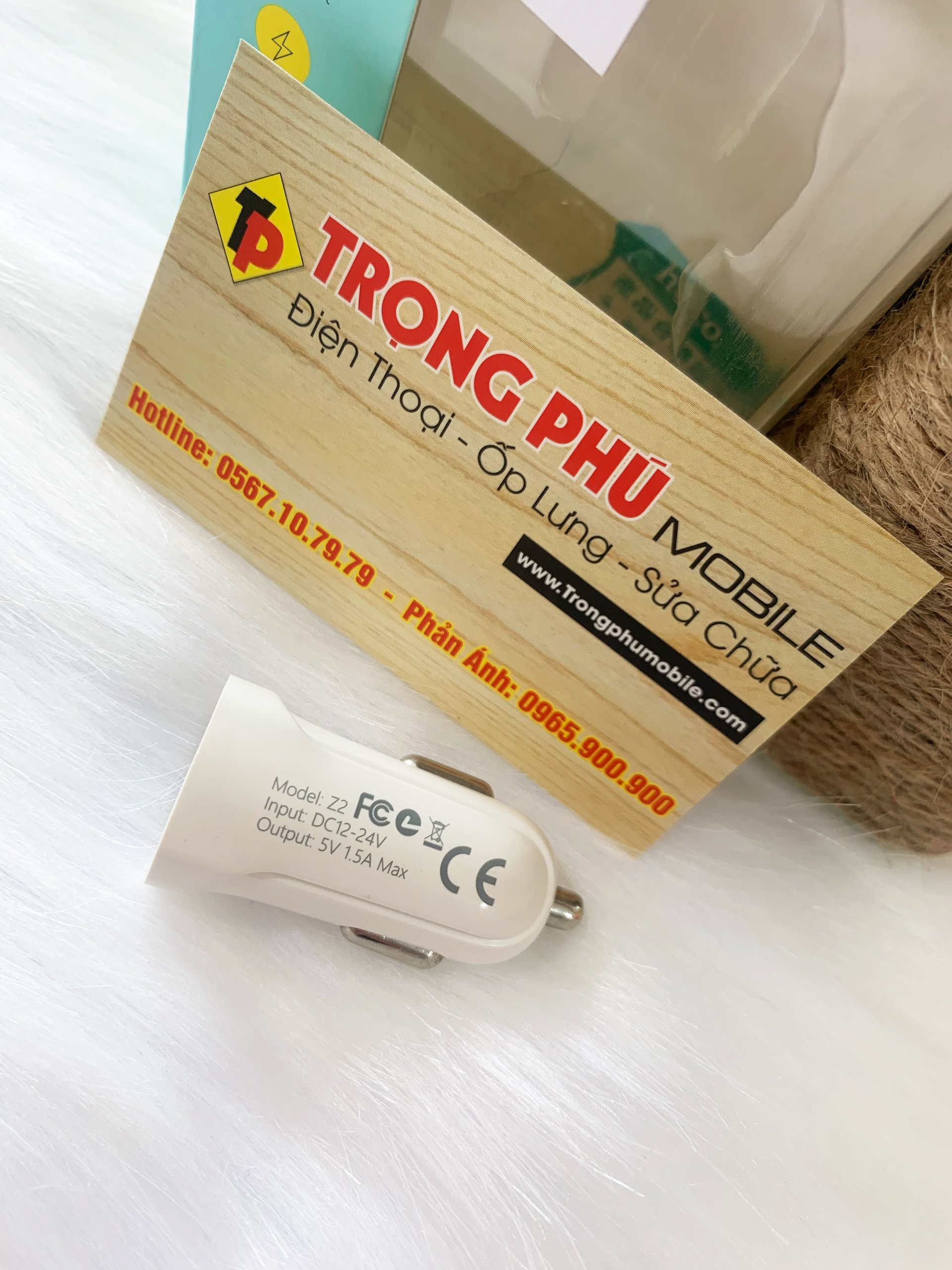 Tẩu sạc xe hơi hoco z2