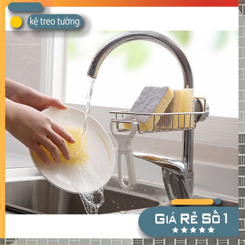 Khay/ Giá treo inox thiết kế gắn vòi nước để đồ tiện lợi.