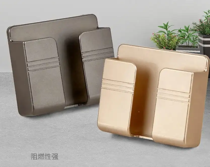 Hộp đựng Remote, điện Thoại Có Lỗ Cắm Sạc Dán Tường màu ngãu nhiên hay inbox