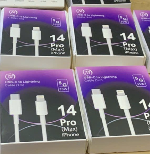 Cáp sạc TypeC-Lighting TA-35w 14pro cho Ip 20w 40k