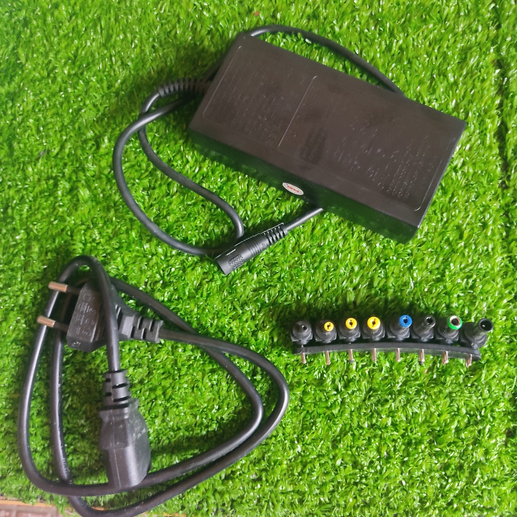 Sạc nguồn máy tính, laptop,  thiết bị đa năng 8 đầu tròn 96W Cho Laptop, Đầu Ghi, Máy Massage