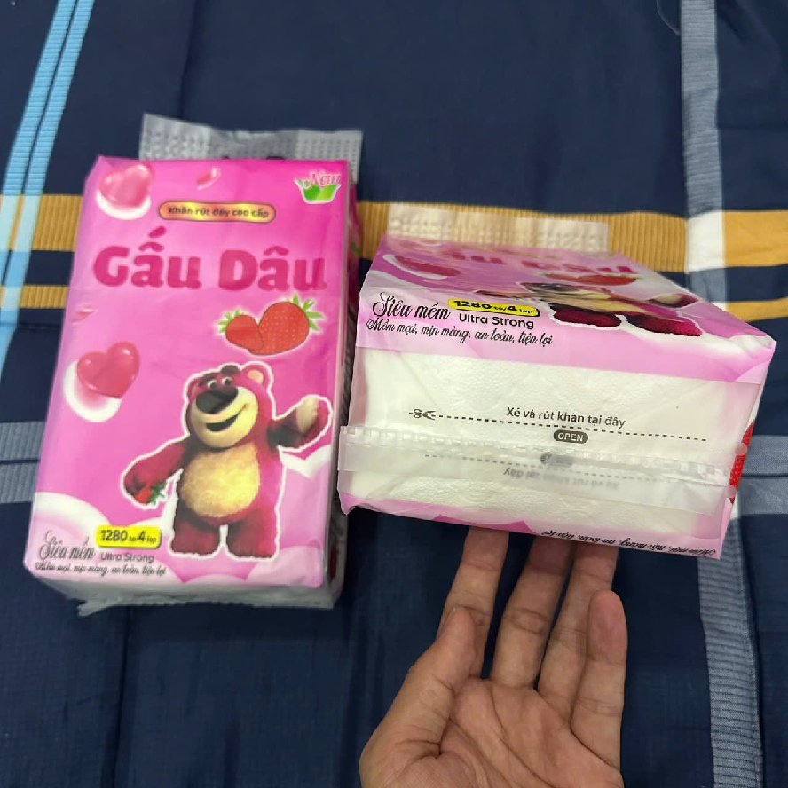 Khăn Giấy Rút Treo Tường Đa Năng Gấu Dâu Loại 500g
