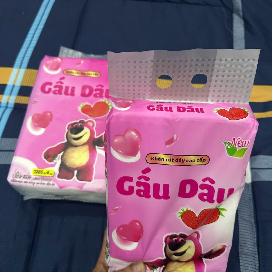 Khăn Giấy Rút Treo Tường Đa Năng Gấu Dâu Loại 500g