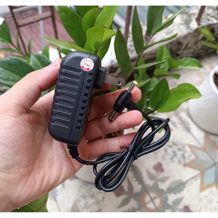 Sạc nguồn adapter chui lớn 2 đầu 5.5*2.5mm + 3.5*1.35mm 12v 2A