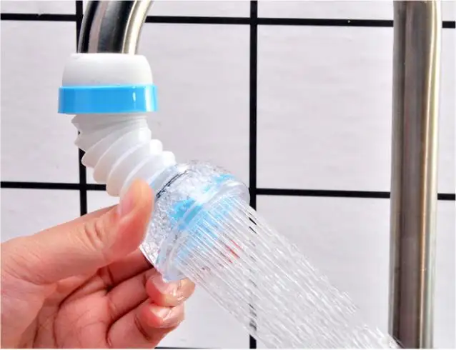 Vòi Nước Hoa Sen Lò Xo Nhựa Có Quạt