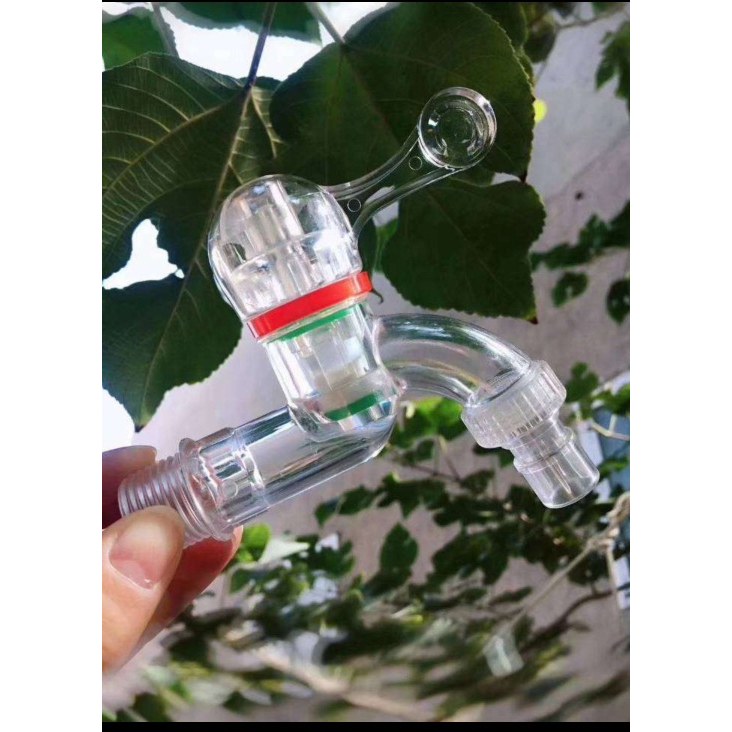 Vòi Nước Nhựa Trong Suốt
