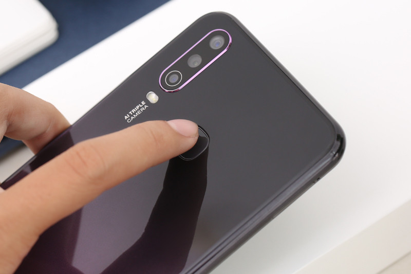 Vivo Y17 Cũ Zin.
