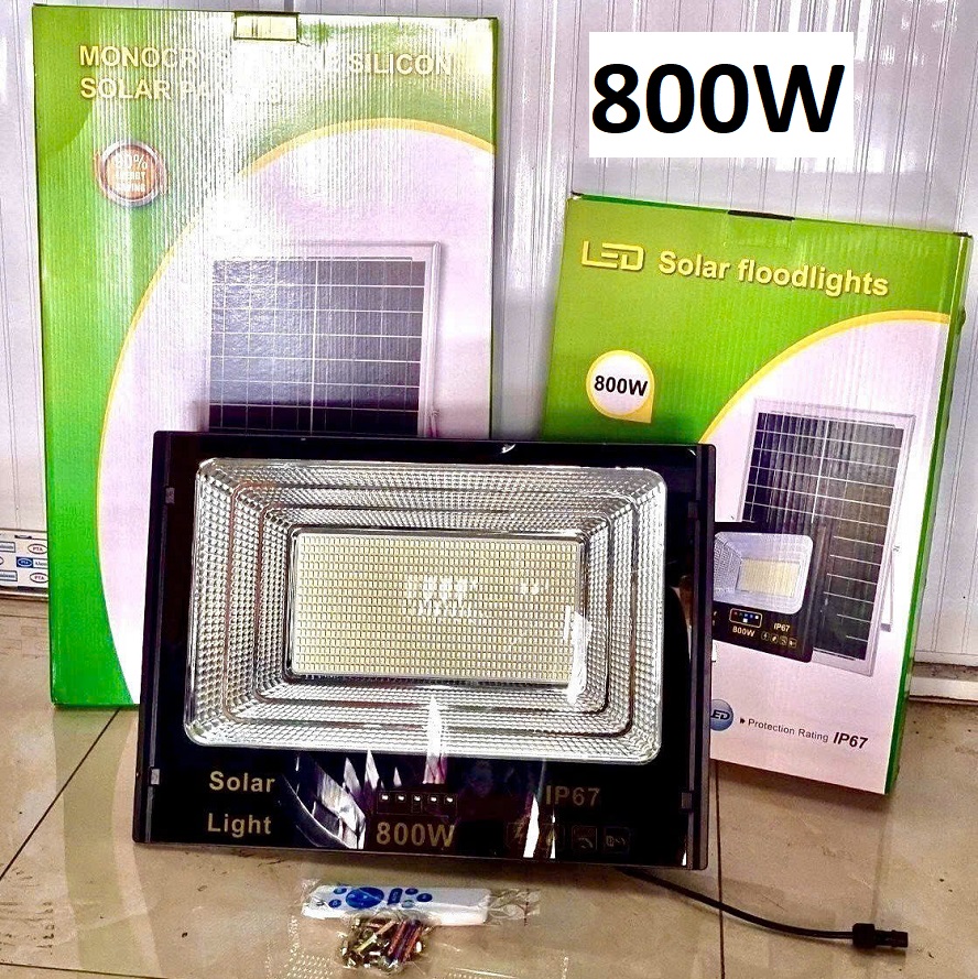 Đèn Pha Vuông Nhôm Năng Lượng Mặt Trời DSY