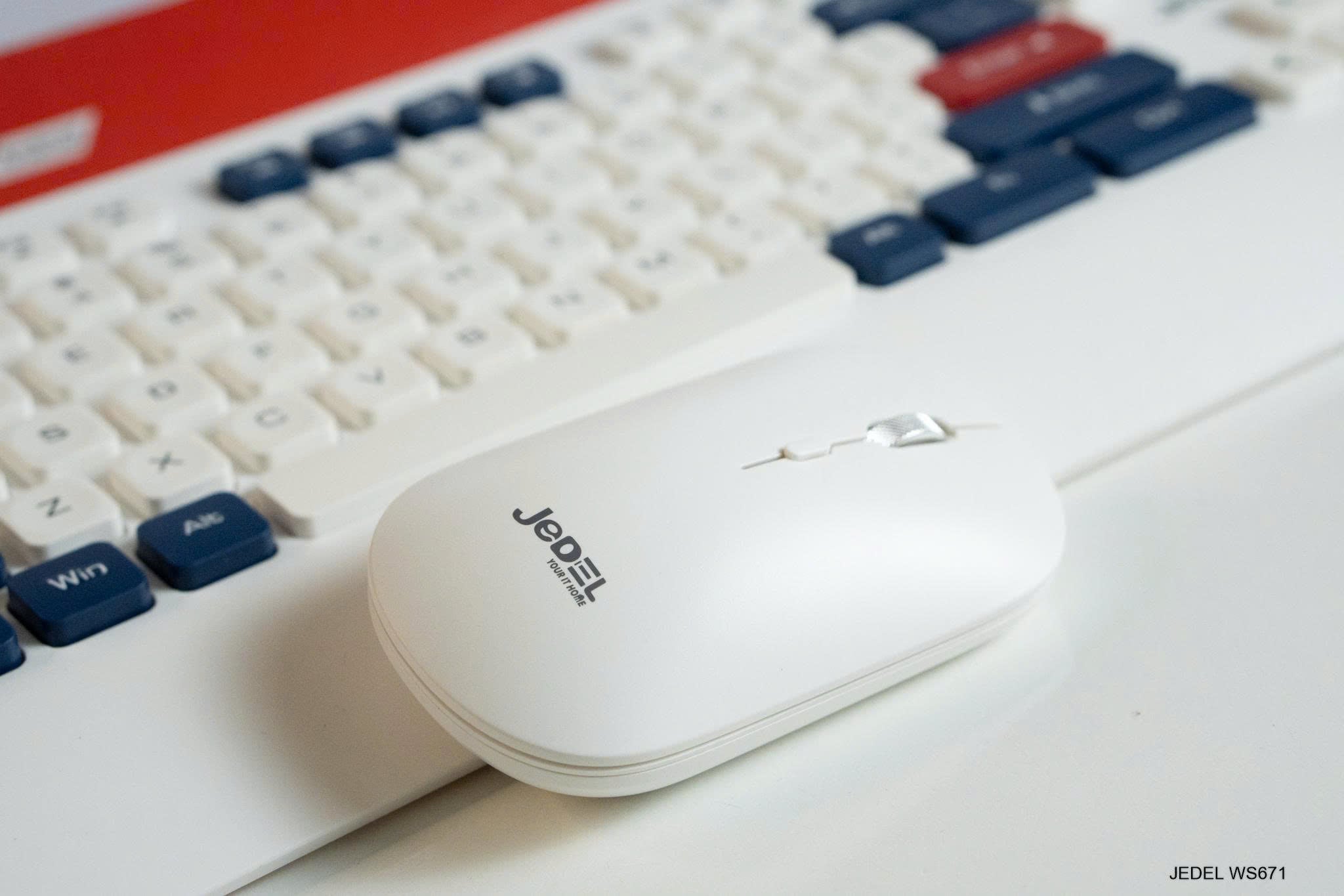 Combo bàn phím và chuột không dây màu trắng, có pin JEDEL WS671