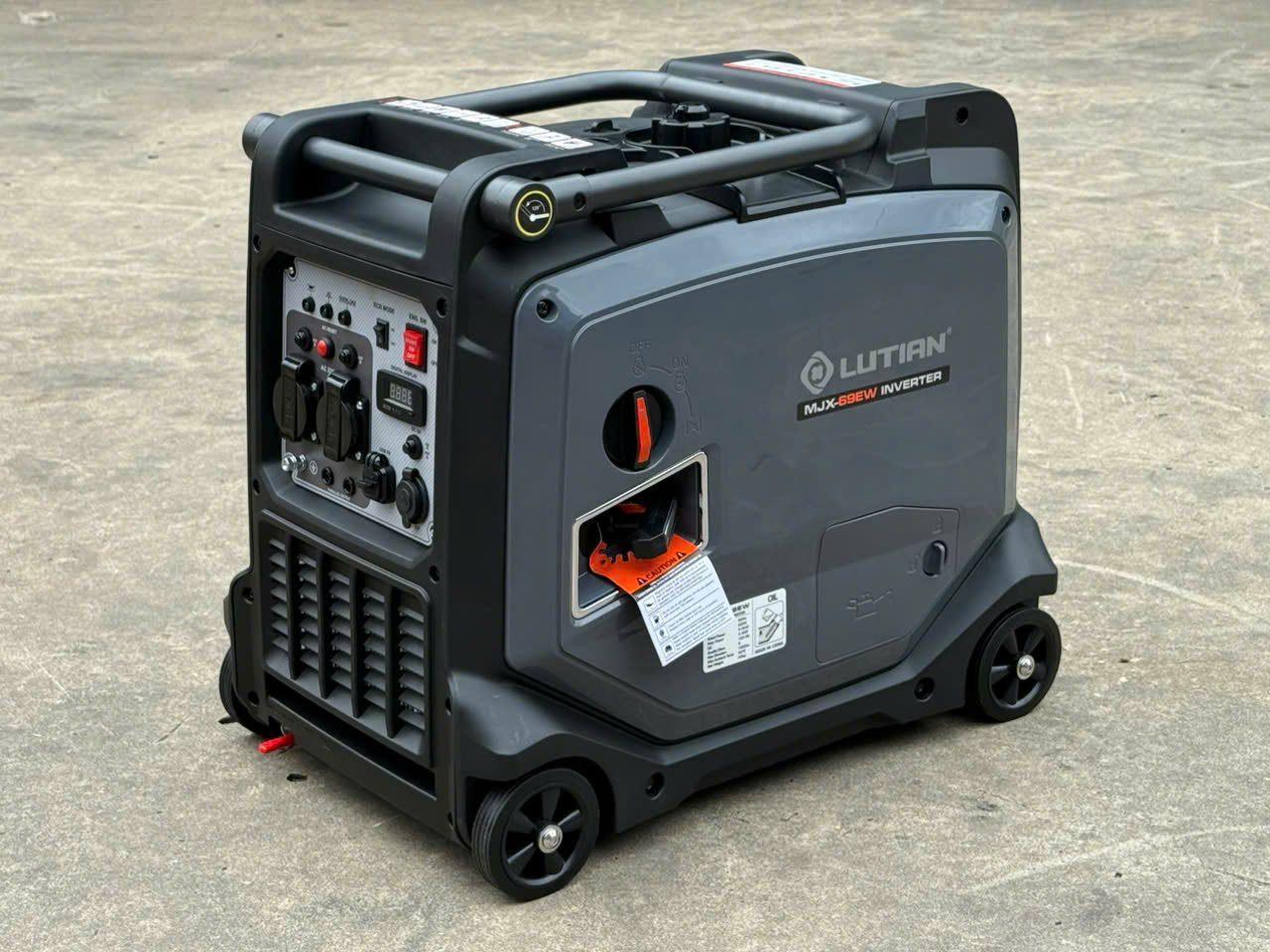 Máy phát điện Inverter 5KW Lutian LT6500iSE siêu cách âm