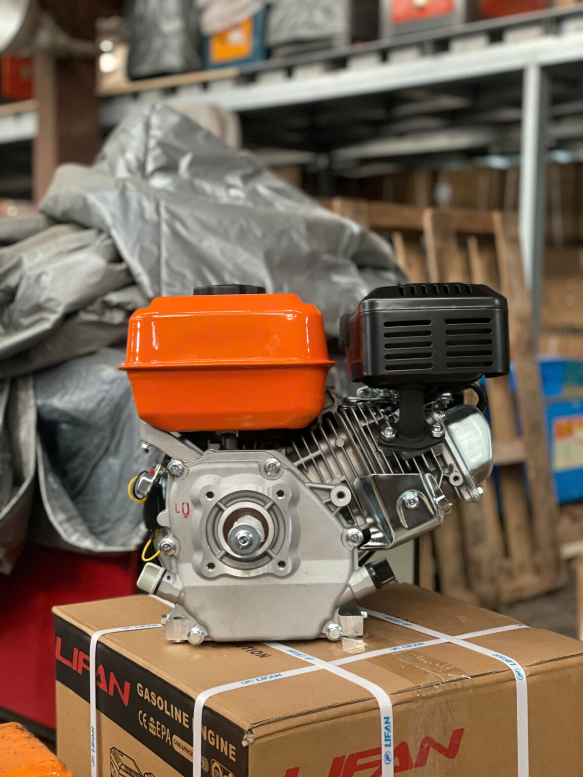 Động cơ xăng 5.5HP Lifan 160