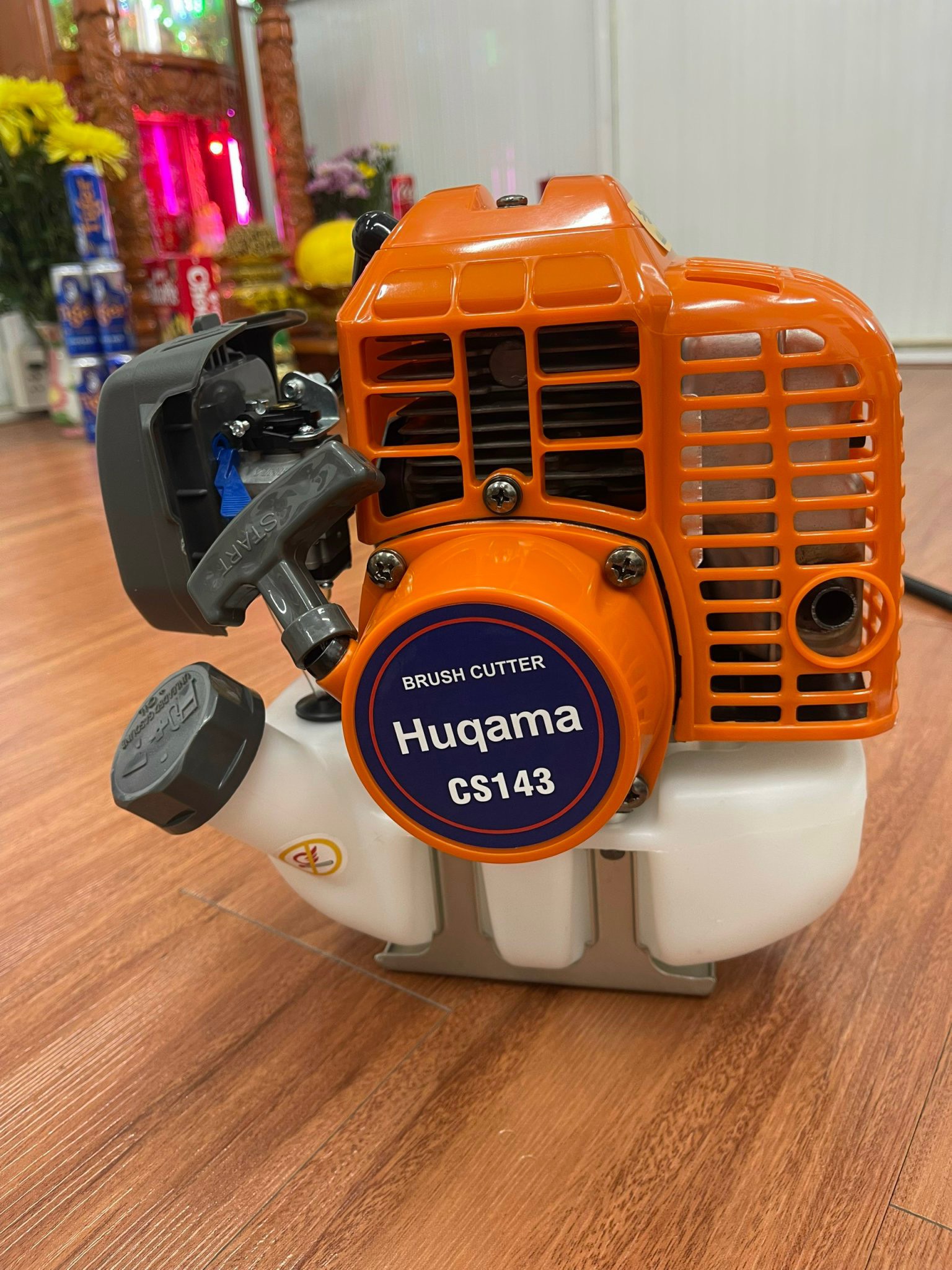 Máy cắt cỏ 2 thì 1500W Huqama CS143