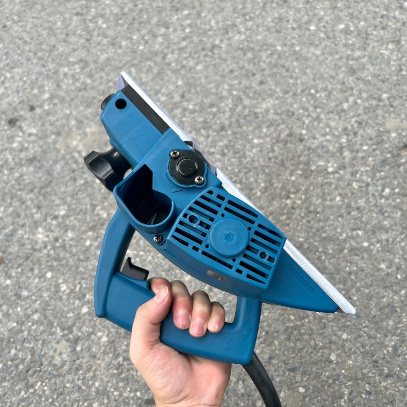 Máy Bào Gỗ 500W Dongcheng DMB82