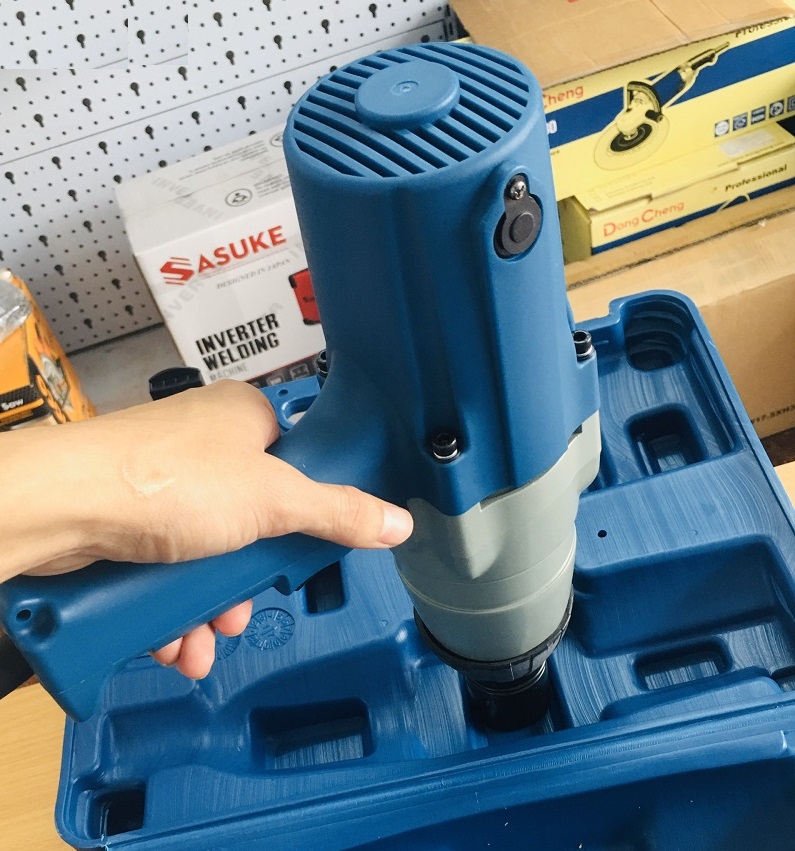 Máy Bắt Ốc Dongcheng DPB22C