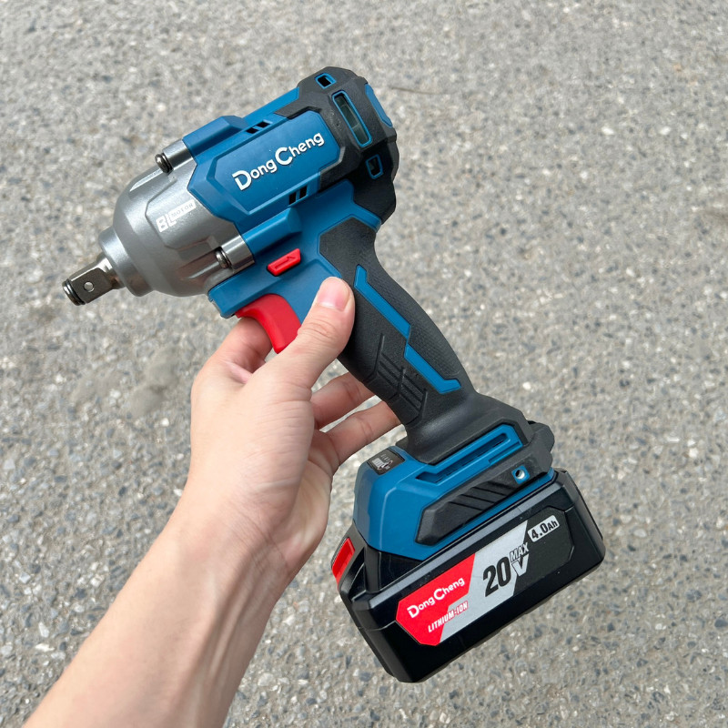 Máy Bắt Ốc Dùng Pin Dongcheng DCPB488 1 Pin 1 Sạc