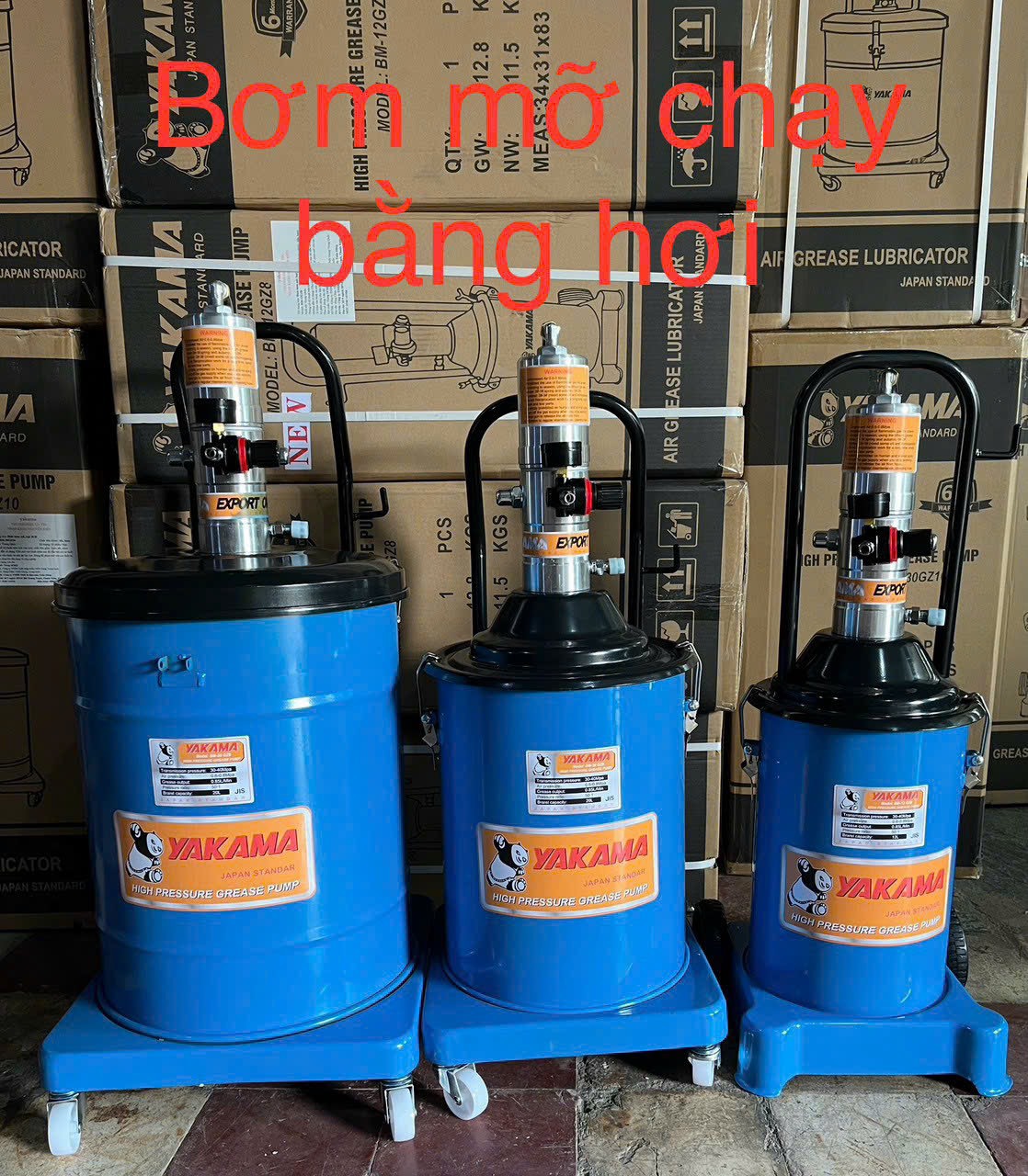 Máy Bơm Mỡ 12L Yakama BM-12GZ9