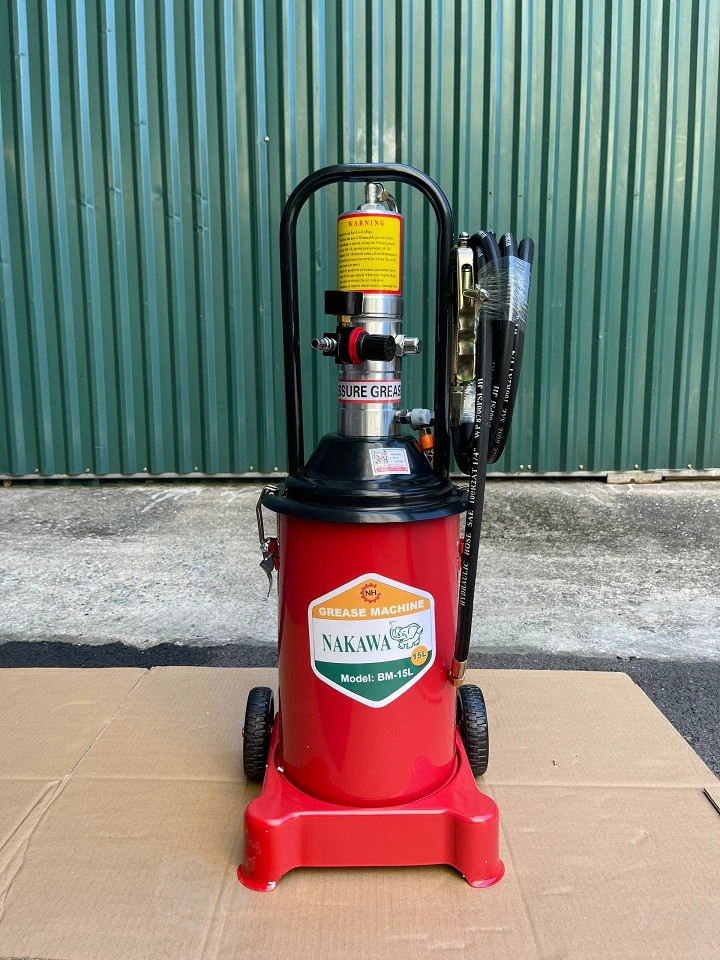 Máy Bơm Mỡ 15L Nakawa BM-15L