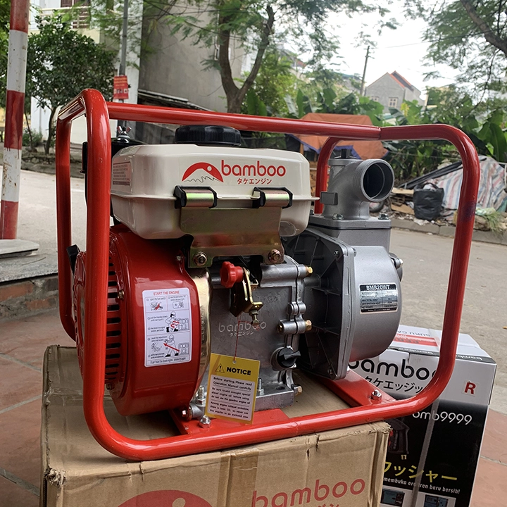 Máy bơm nước chạy dầu 6.5Hp Bamboo XB30WT