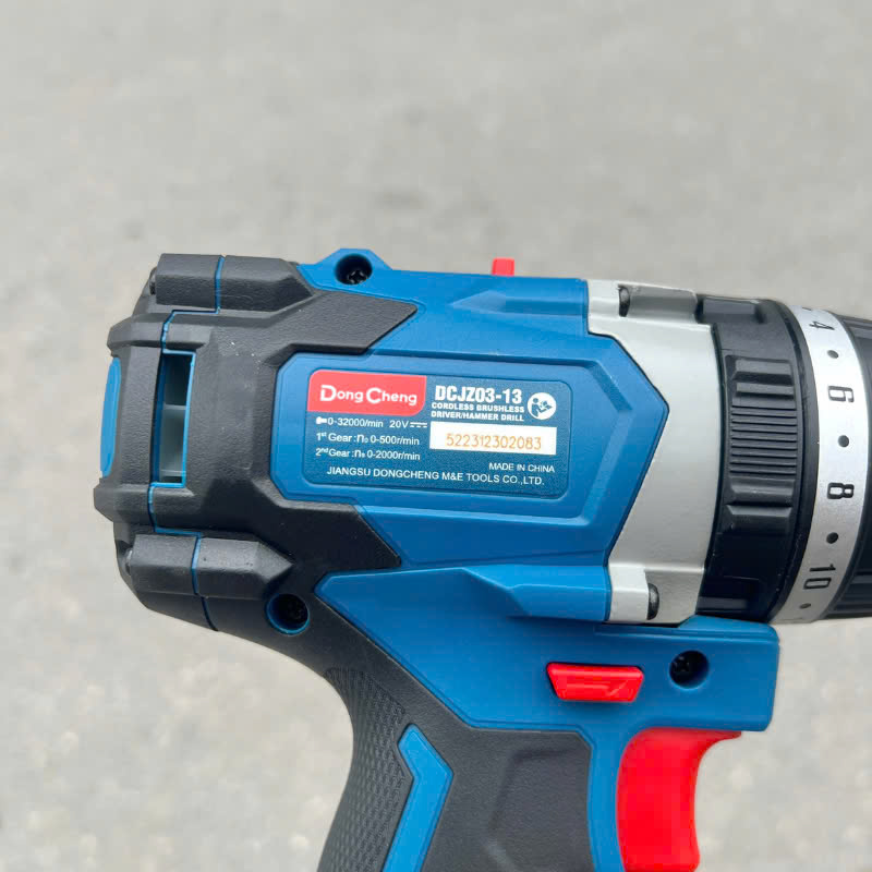 Máy Khoan Vặn Vít Dùng Pin Dongcheng DCJZ03-13 2 Pin 1 Sạc